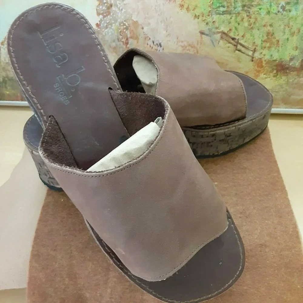 Slide‎ Sandals Brown Suede Cork Platform Lisa B EUC
